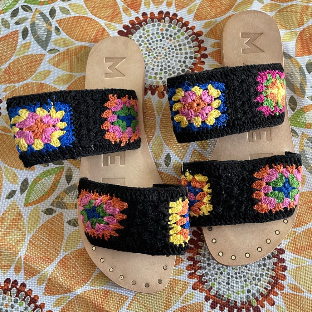 Evereve Manebi Colorful Crochet two strap sandals.  Size 38 new